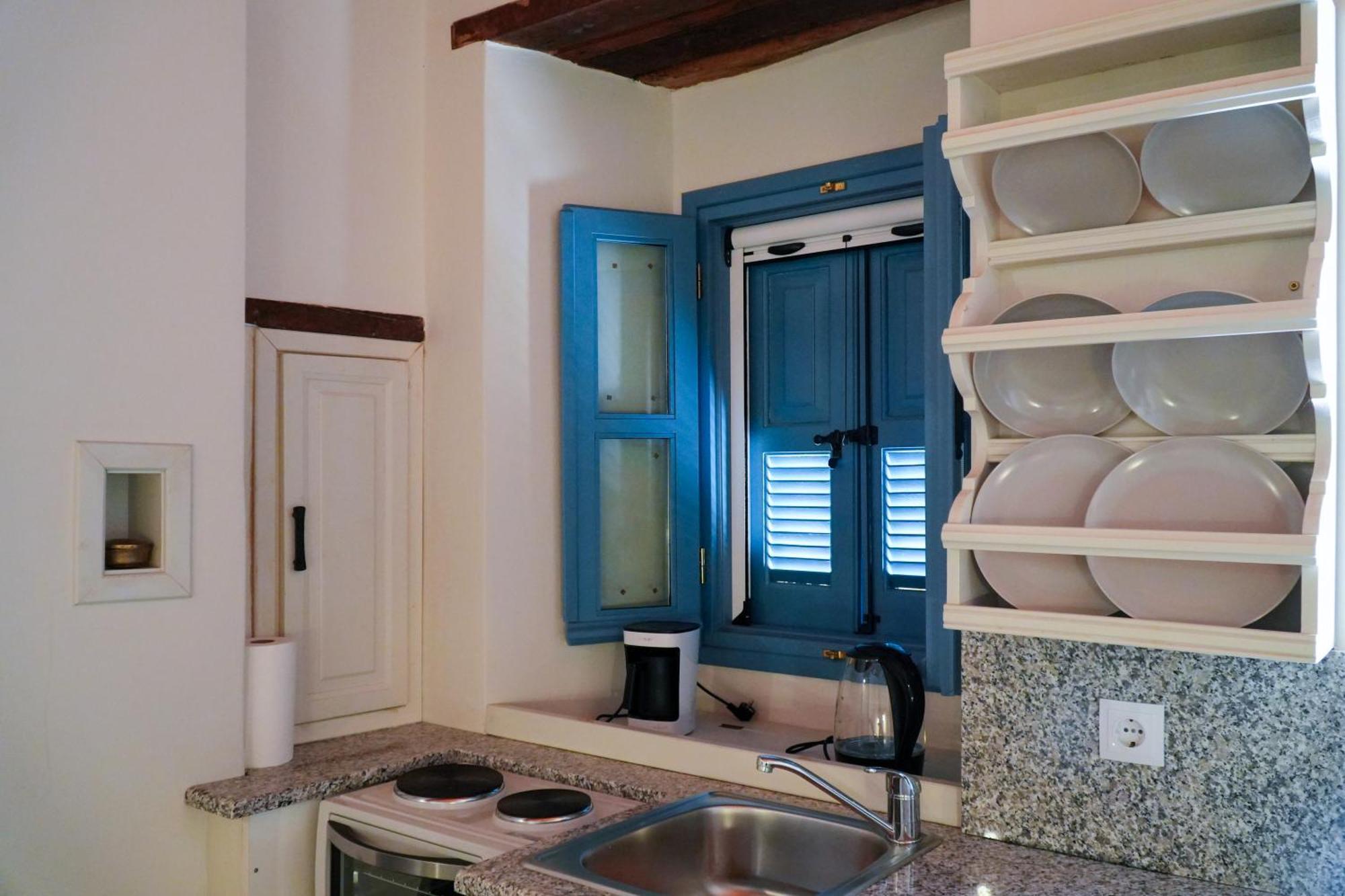 Apartment Uptown Carmine Symi